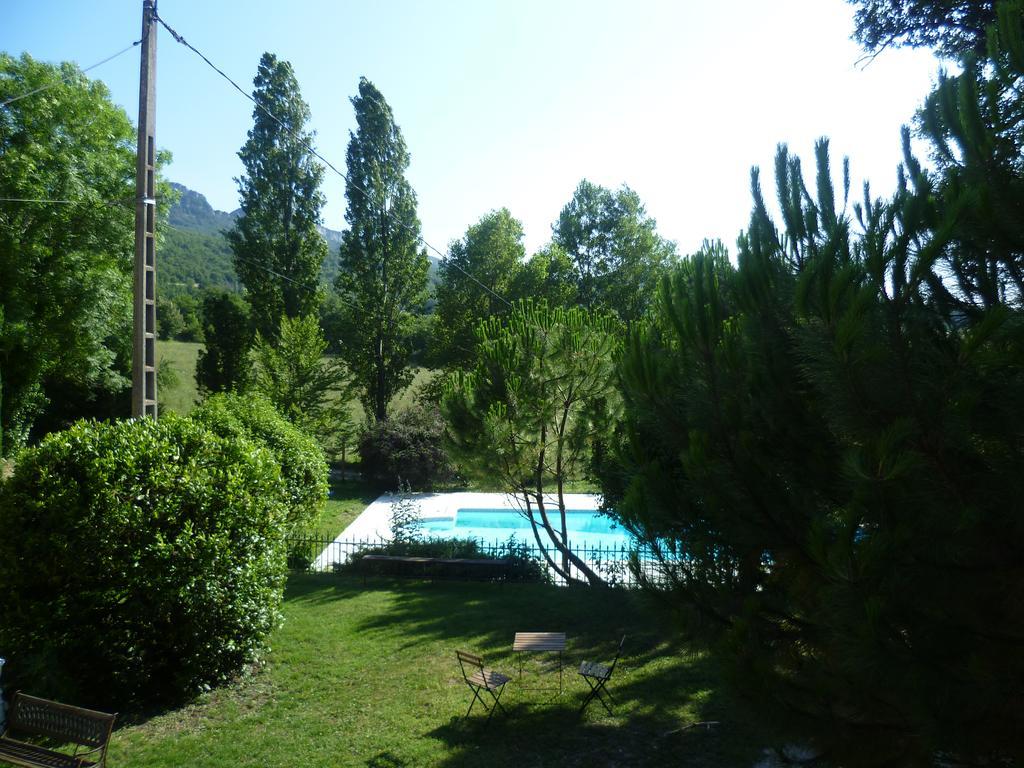 Les Beaux Chenes Villa Pont-de-Barret Luaran gambar